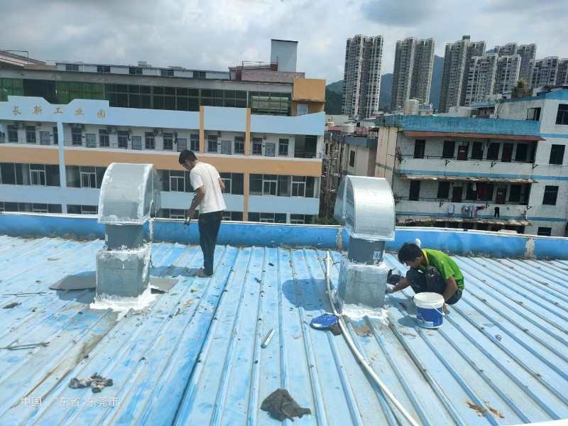 乳山钢结构屋面涂料维修方法